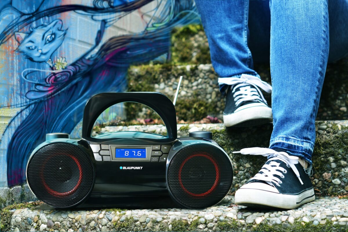 Blaupunkt_Boombox_BB30BT_2_0_1-scaled BLAUPUNKT BOOMBOX FM CD/MP3/USB/AUX  12Watt - Image 3