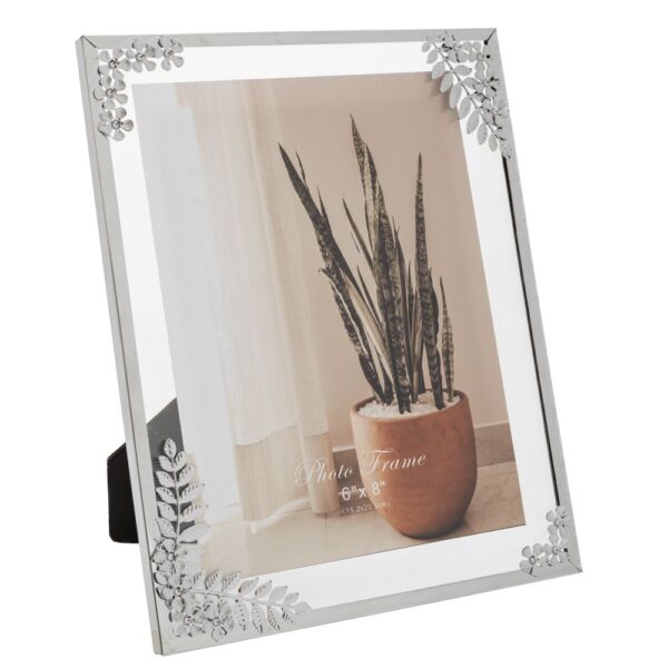 ΑΣΗΜΙ ΜΕΤΑΛΛΙΚΗ ΚΟΡΝΙΖΑ 15Χ20 ΕΚ ΜΕ ΣΧΕΔΙΟ ΛΟΥΛΟΥΔΙ ΣΤΙΣ ΓΩΝΙΕΣ