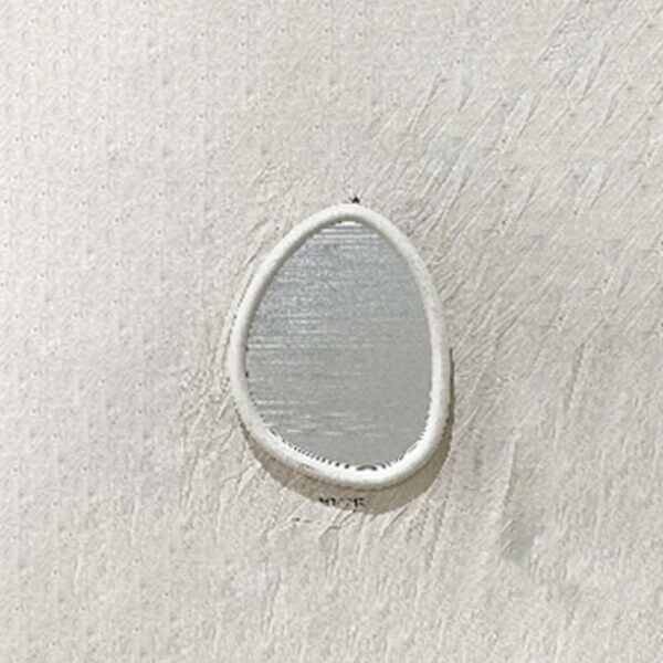 ΛΕΥΚΟΣ MDF ΚΑΘΡΕΦΤΗΣ ΜΕ ΑΚΑΝΟΝΙΣΤΟ ΣΧΗΜΑ 47Χ5Χ60ΕΚ